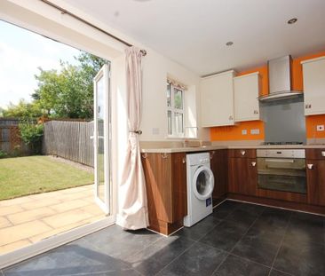 2 bedroom terraced house to rent - Photo 2