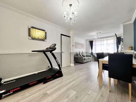 Houghton Road, Dunstable, LU5 - Photo 4