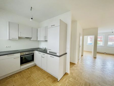 ++WEIZ++ Schöne 2-Zimmer-Wohnung mit Einbauküche - Photo 3