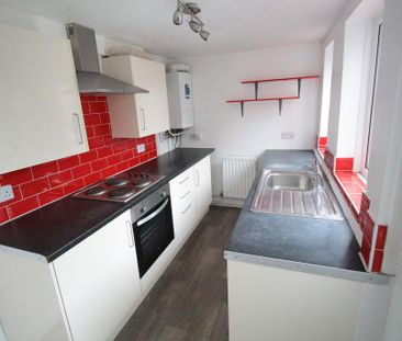 2 bedroom house to rent - Photo 2