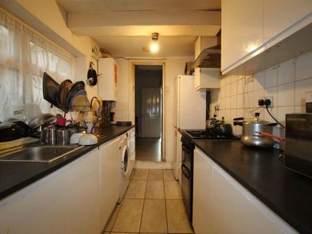 3 bedroom house to rent - Photo 4