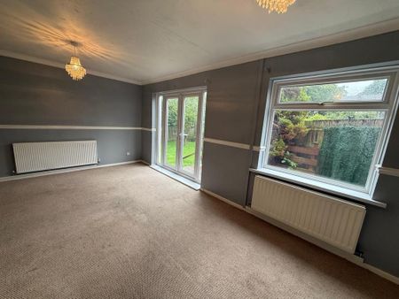 2 bedroom semi-detached house to rent - Photo 2