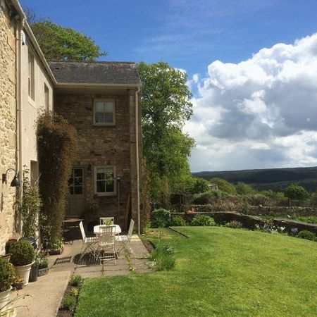 4 bedroom detached house to rent - Photo 3