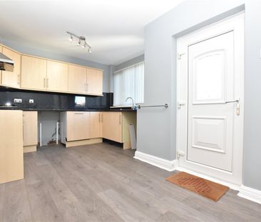 5, Springfield Lane, Morley, Leeds, West Yorkshire, LS27 9PL - Photo 4