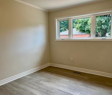 For Lease - 145 Earlton Road Unit# Main, Toronto, Ontario - Photo 1