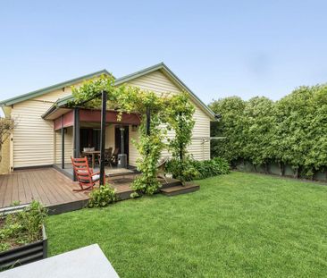 Timeless Character meets Contemporary Sophistication - Photo 3