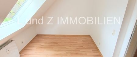 *Für Singles-Zentral gelegen -2 Zimmer Wohnung * - Foto 1