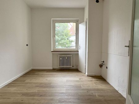 Renovierte 3- Zimmerwohnung nähe der Hamelner Innenstadt - Photo 4