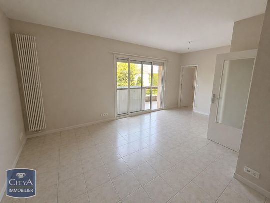 Location Appartement 2 pièces 43m² CHOLET 49300 - Photo 1