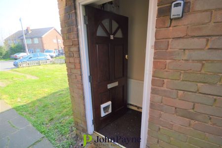Tudor Road, Nuneaton, Warwickshire, CV10 9EF - Photo 5