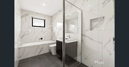 BRAND NEW TOWNHOUSE! - Photo 5