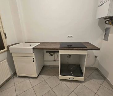 HOFSEITIGE, 2 Zimmer Stilaltbauwohnung - Nähe U1 - Photo 3
