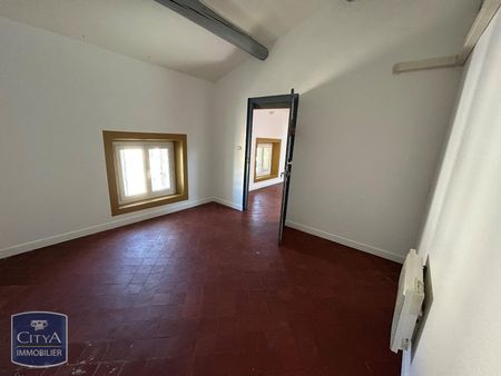 Location Appartement 4 pièces 87m² CARPENTRAS 84200 - Photo 3