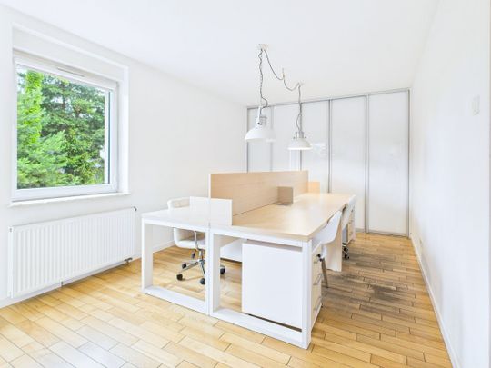 Rozwiń skrzydła z biznesem na Osiedlu Ptasim! 102.04 m² - Photo 1