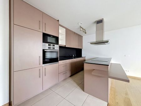 Flat - for rent - Photo 2