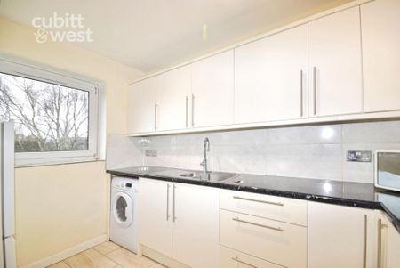 2 bedroom apartment to rent - Photo 4