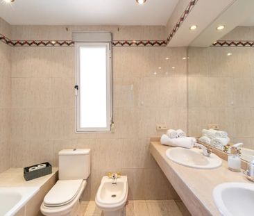 Calle María Zayas, Madrid, Community of Madrid 28039 - Photo 5