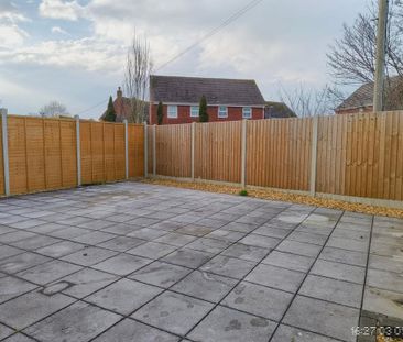 2 bedroom semi-detached house to rent - Photo 3