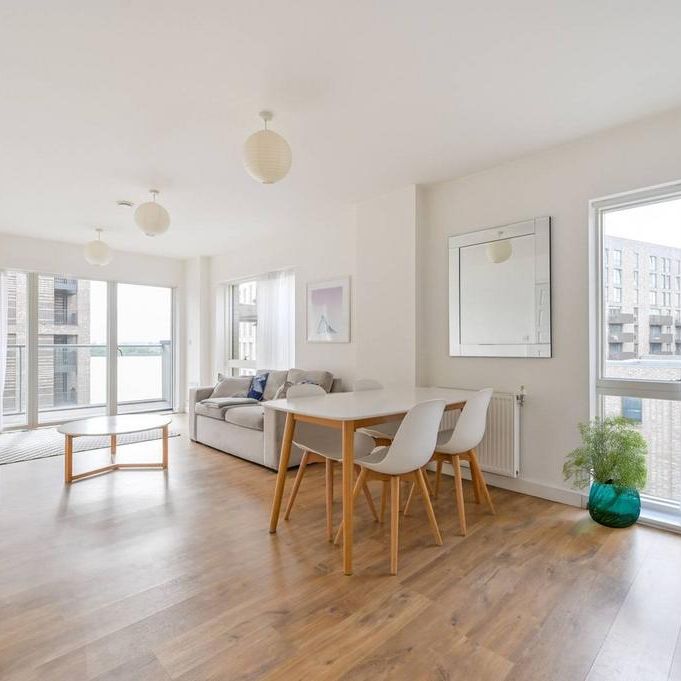 2 bedroom flat to rent - Photo 1