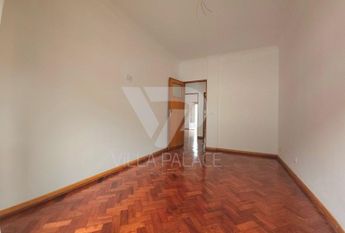 Apartamento T3 em Lisboa