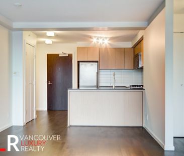 Condo in Richmond, BC - Photo 5