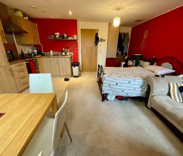 Studio Flat, Northolt Road, HA2 - Photo 5
