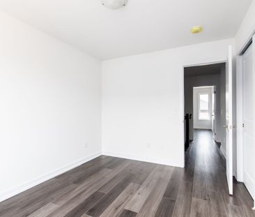 For Lease - 70 Kenesky Drive Unit# 15, Hamilton, Ontario - Photo 2