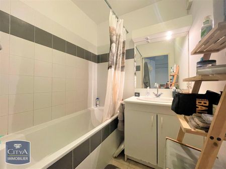 Location Appartement 2 pièces 49m² MONTFAVET 84140 - Photo 4