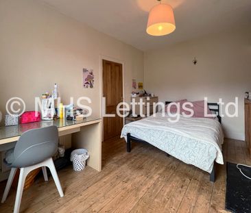 3 Bedroom Mid Terraced House for rent in Pearson Terrace - Photo 3