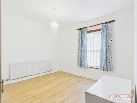 2 bedroom end of terrace house to rent - Photo 4