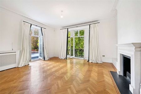 Refined Period Living in Knightsbridge - Photo 2