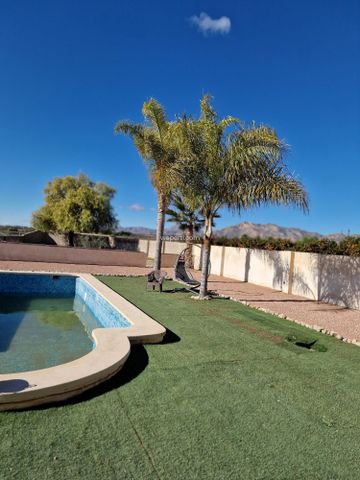 Country House in Albatera, for rent - Photo 5