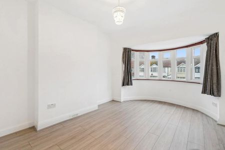 3 bedroom terraced house to rent - Photo 5