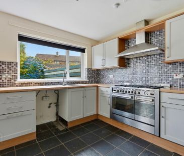 Cloverhill Vale, Bangor, BT19 6YD - Photo 4