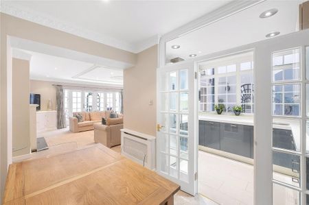 3 bedroom flat to rent - Photo 3