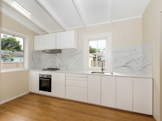 Renovated 3-Bedroom, 2-Bathroom Home in Sans Souci - Photo 1