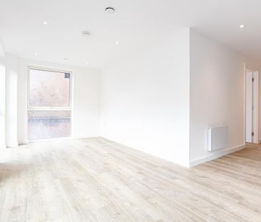 2 bedroom flat to rent - Photo 6