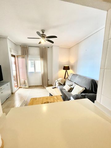 Gregorio Marañon | Long term rental in Torrevieja - Photo 2