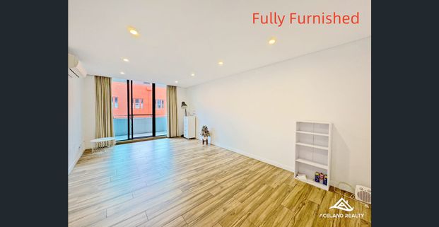 2 Bedroom In Ultra-Convenient Location - Photo 1