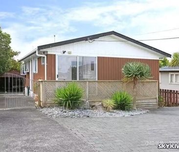 Spacious and versatile family home – full property - Photo 4