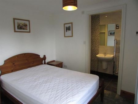 1 bedroom house to rent - Photo 2