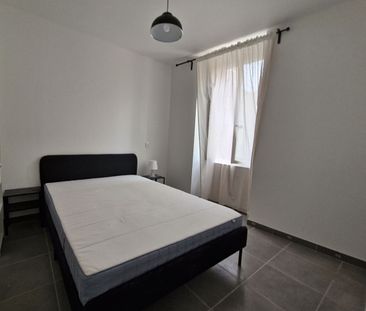 Location Appartement 2 pièces 42m² - Photo 5