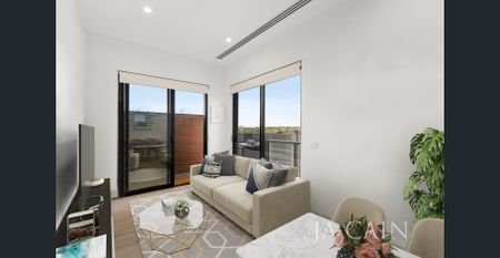 Amazing Apartment with City Views - Photo 2