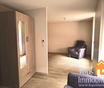 Location Appartement 2 pièces 32m² VILLEFRANCHE DE ROUERGUE 12200 - Photo 1