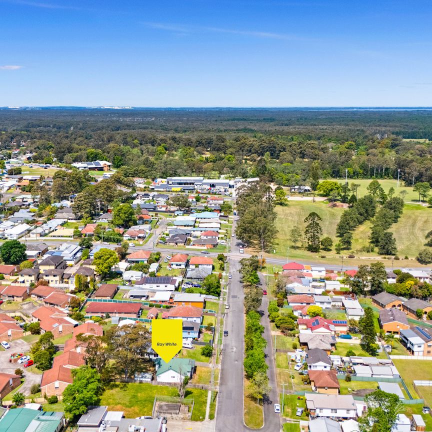 FRESHLY UPDATED FAMILY HOME - Photo 1