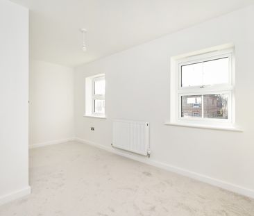 Osborne Road, Farnborough, Farnborough, GU14 - Photo 6