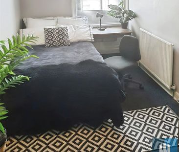 1 bedroom in a house share to rent - Photo 5