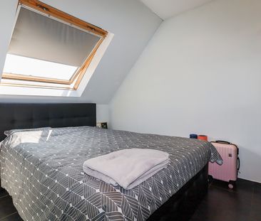 Ruime duplex met 2 slpks en groot terras - Photo 5