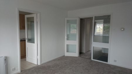 One bedroom flat to let in Croydon - Photo 5