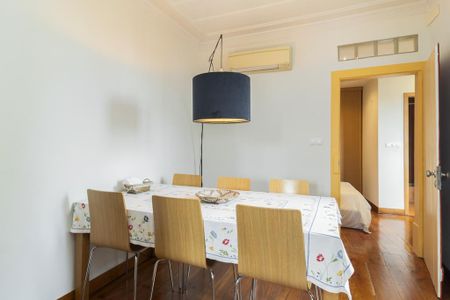 2 Bedroom Apartment, Lisboa - Photo 3